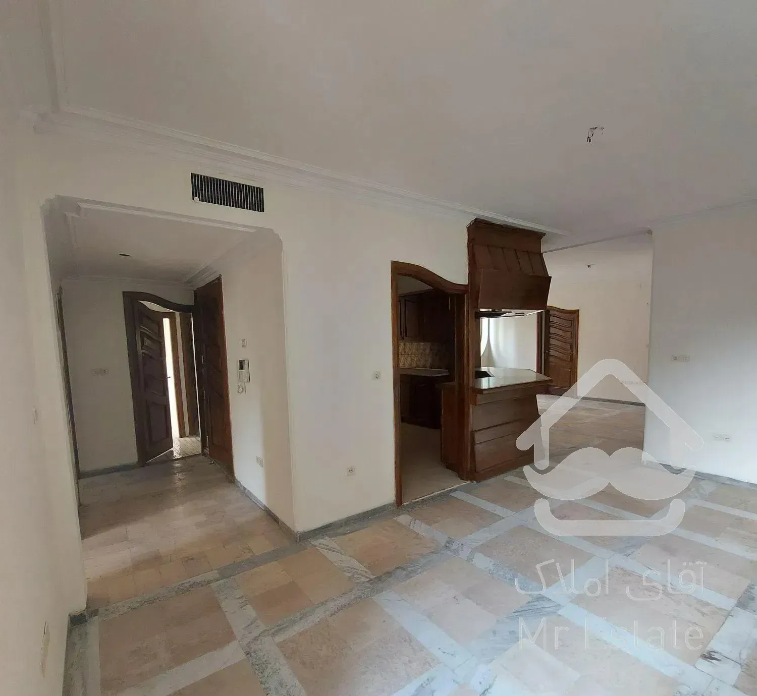 نیاوران فرمانیه ۳ سه خوابه ۱۵۰ متری رهن و اجاره