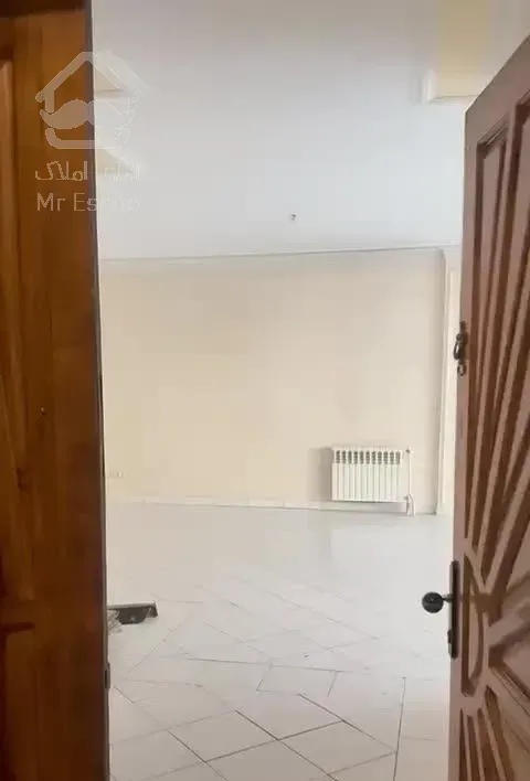 ۱۳۵متر طبقه ۴ باهمه امکانات رفاهی