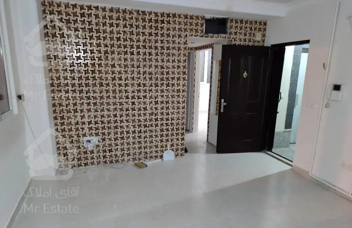 آپارتمان55 متر دو خوابه خوش نقش نقاشی شده