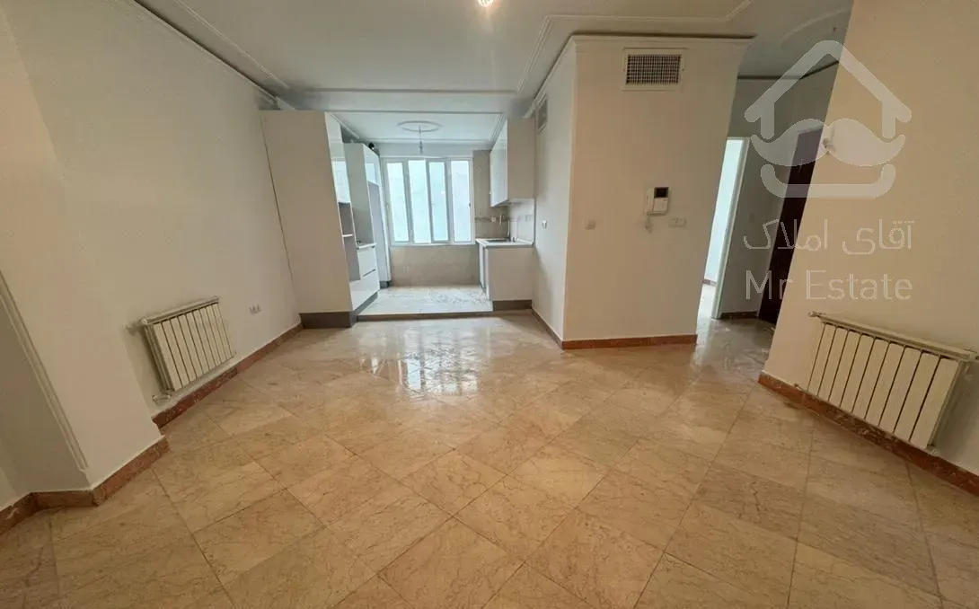 ۵۳متر ۱خواب سندتکبرگ * فول  * آقتابگیر * اول جنوبی