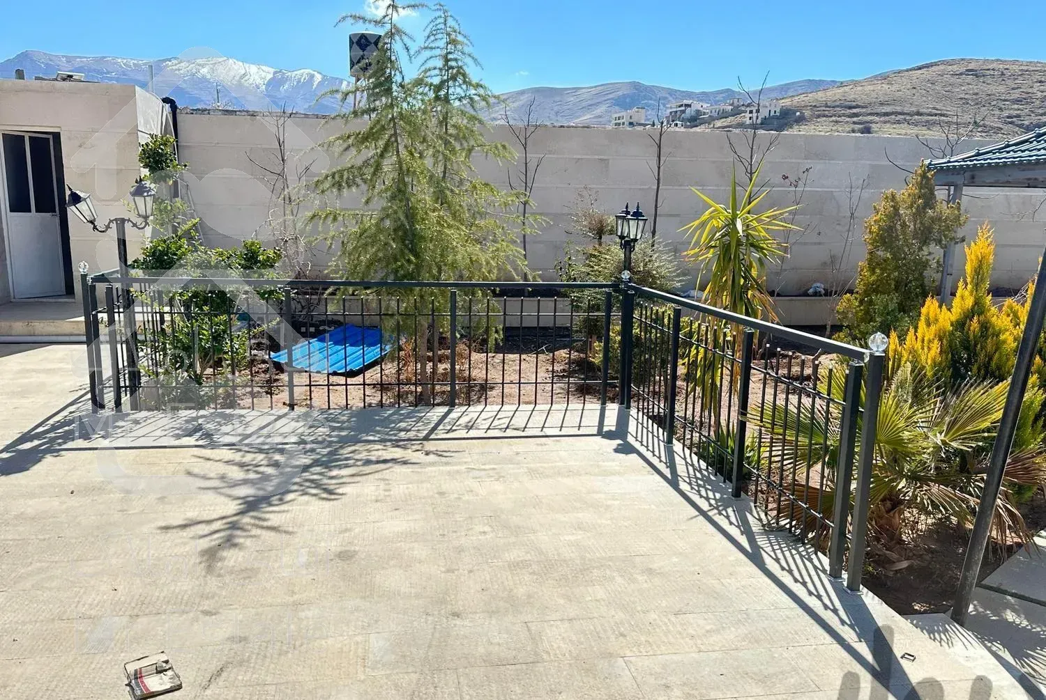 نرده استیل تخصصی و الومنییوم واستاتیک و حفاظ بانکی