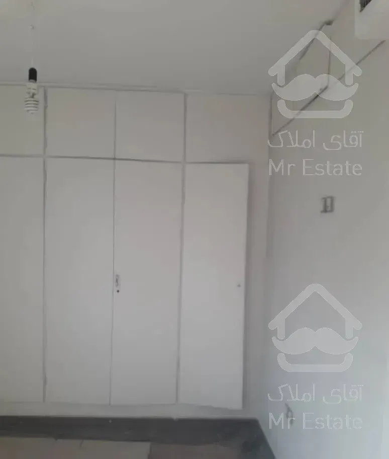 72متر.بالاترپل سیدخندان. طبقه اول