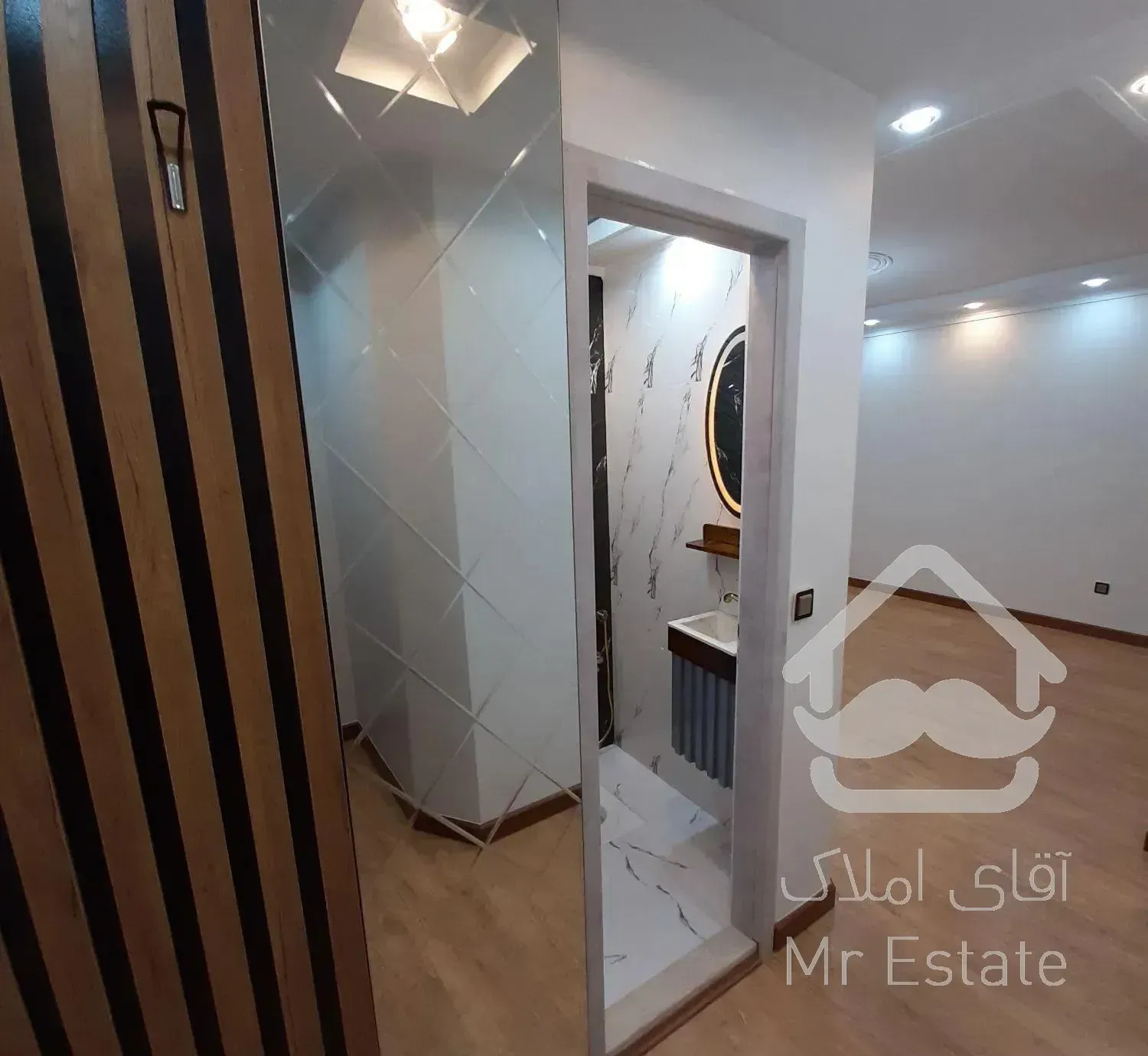 63 متر/سهروردی پالیزی/طبقه 5/شخصی ساز