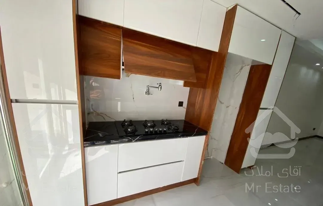 ۱۲۵ متر//سه خوابه//بلوار گلاب