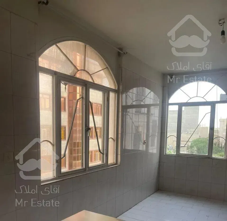 آپارتمان ۱۰۰ متری