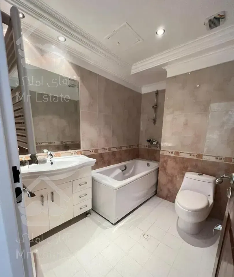 ۱۵۰متری، ۳خوابه، خوش نقشه