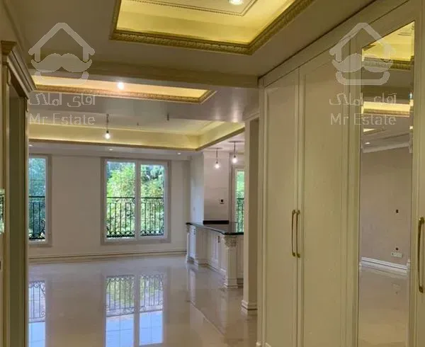 آپارتمان 157متر کلید نخورده 3پارکینگ سندی