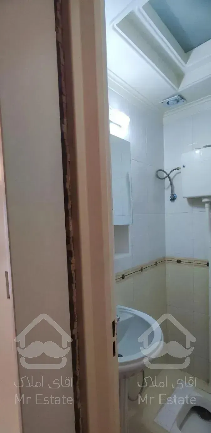 118متر سه خواب خردمند جنوبی فول امکانات