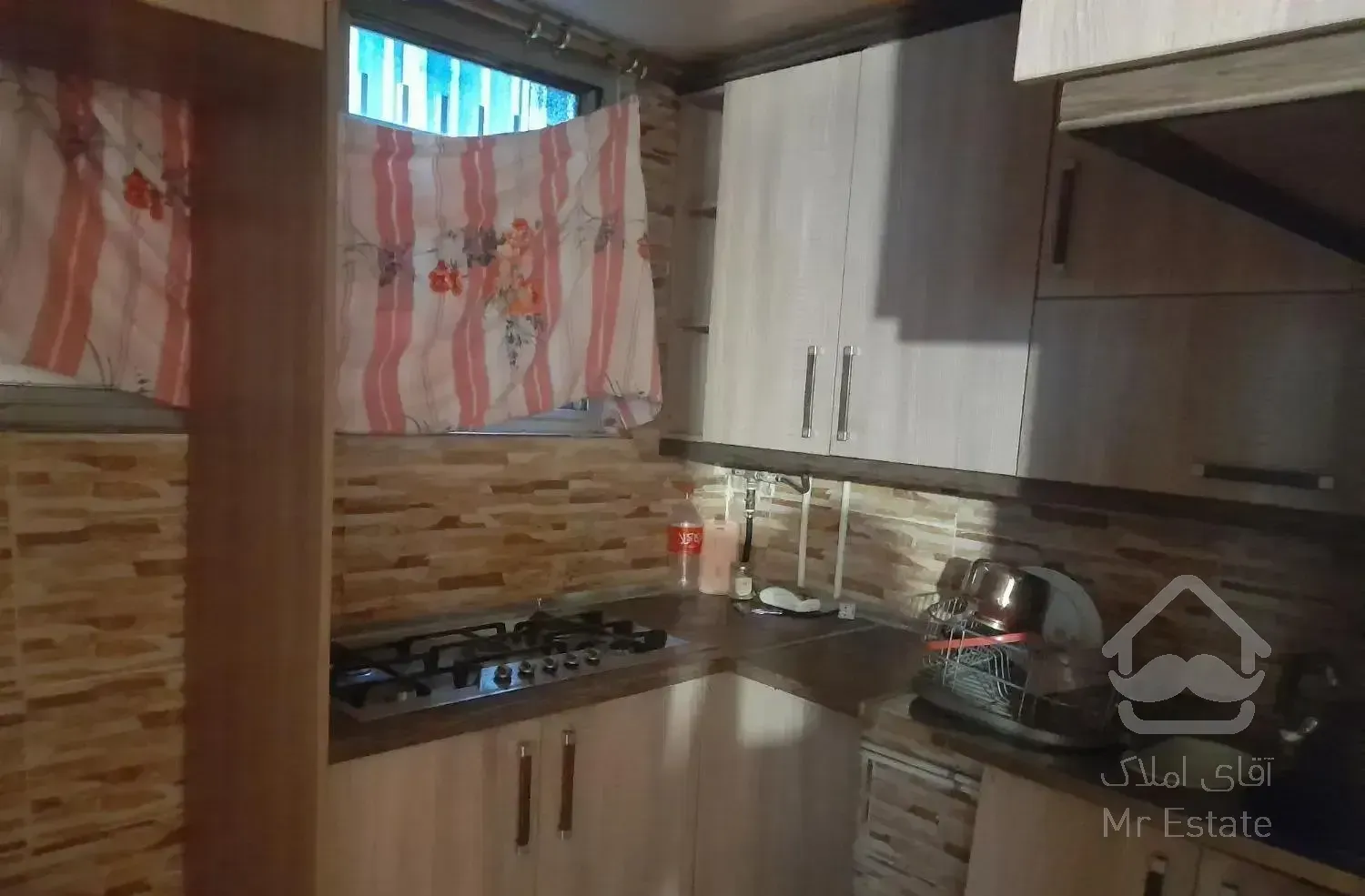 اجاره آپارتمان ۴۲ متری بازسازی شده نزدیک مترو شهدا