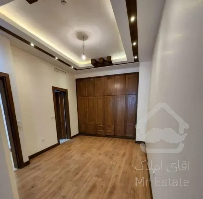 ۱۱۰ متر دو پارکینگ باکس