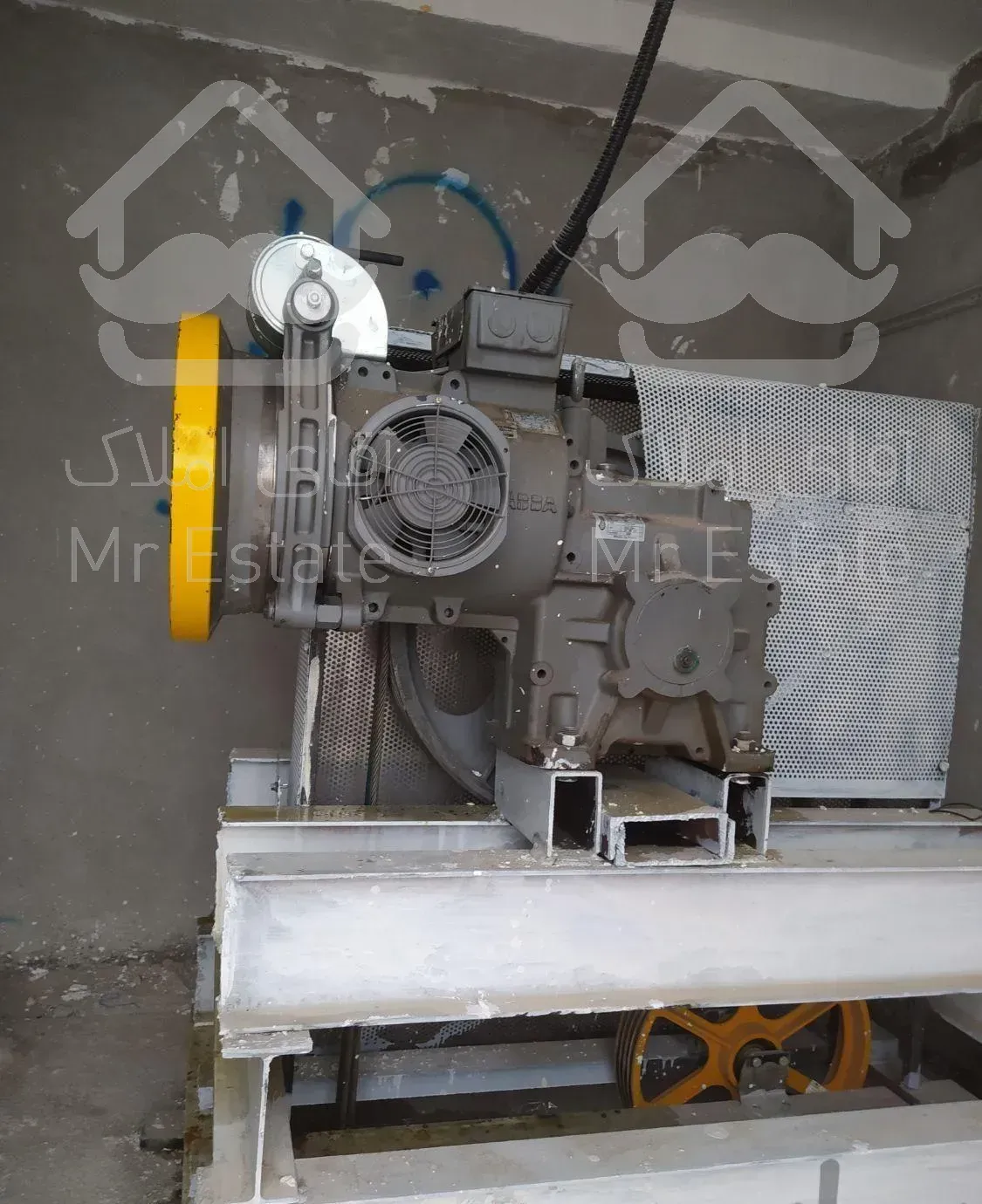 پخش ونصب انواع آسانسور