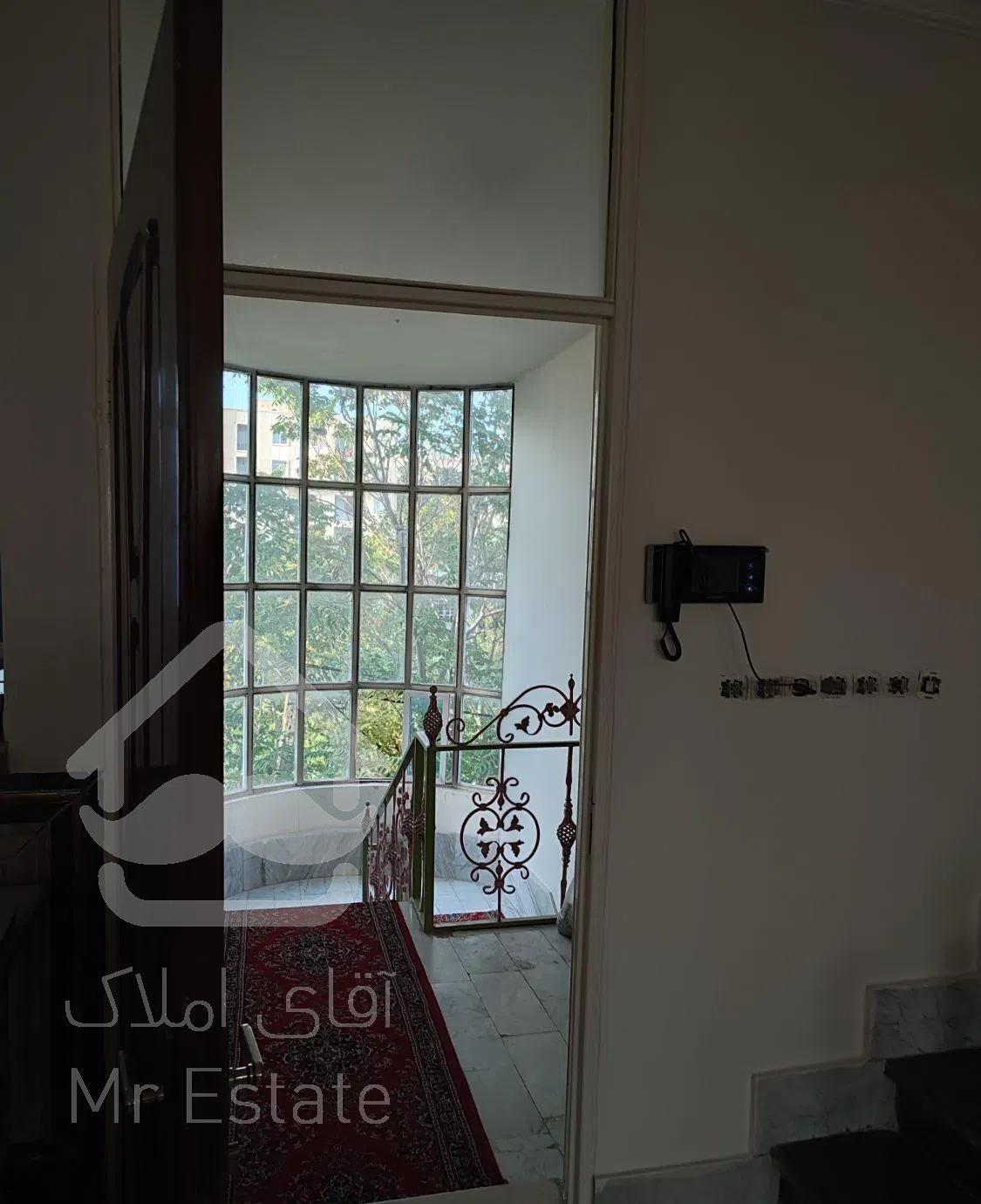 آپارتمان ۲۰۰ متر میدان گلها