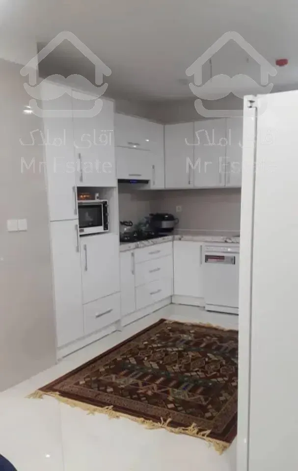 ۱۲۰ متر، نوساز ،ویو ابدی ،برج مجلل ،غرق نور