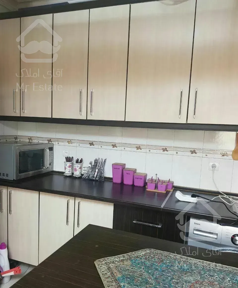 آپارتمان۳۷متری/آسانسور/خ نیکفر/آماده تخلیه