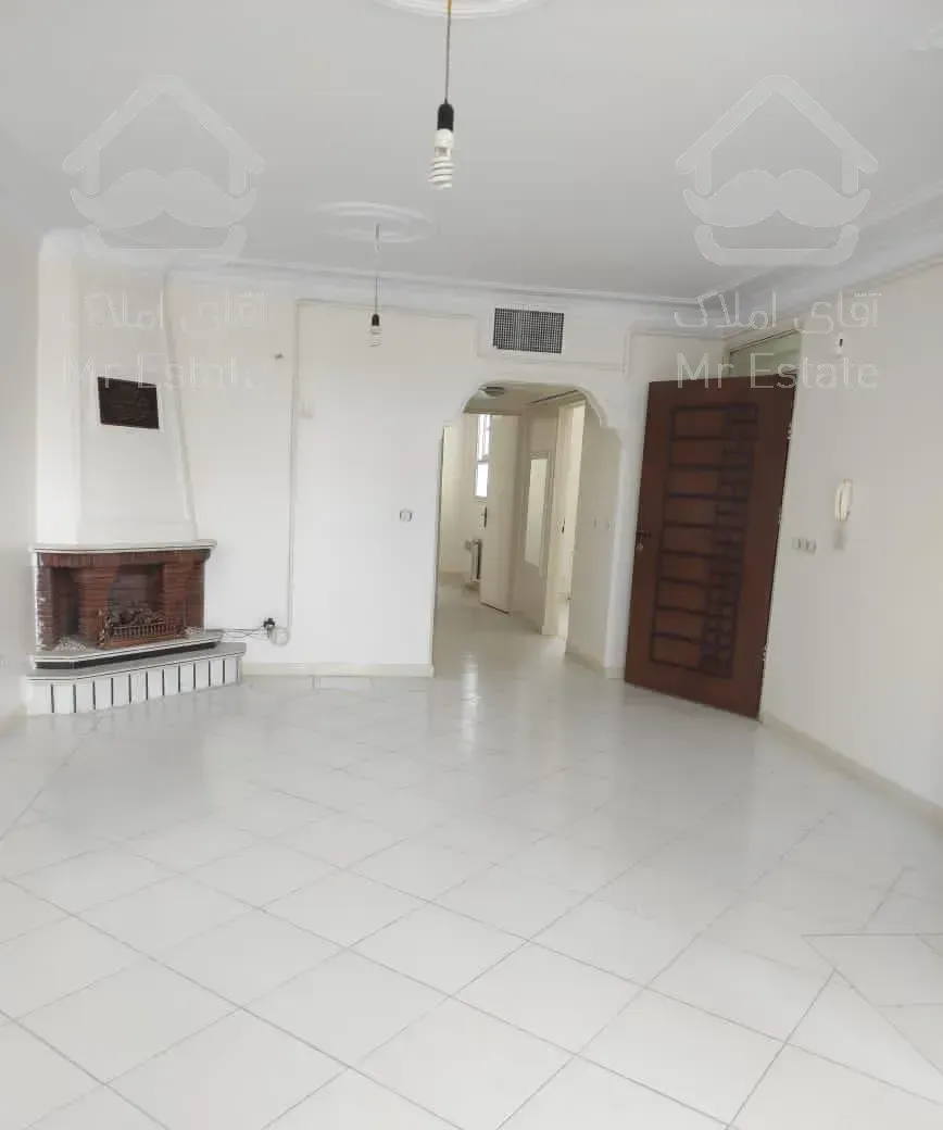 آپارتمان ۹۴ فاز ۴ مهرشهر