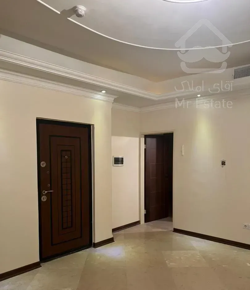 نیاوران ۱۳۵ متر نوساز