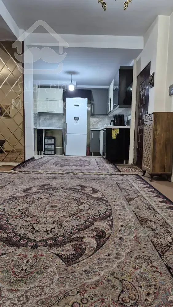 فروش فوری ۸۳متر دو خواب