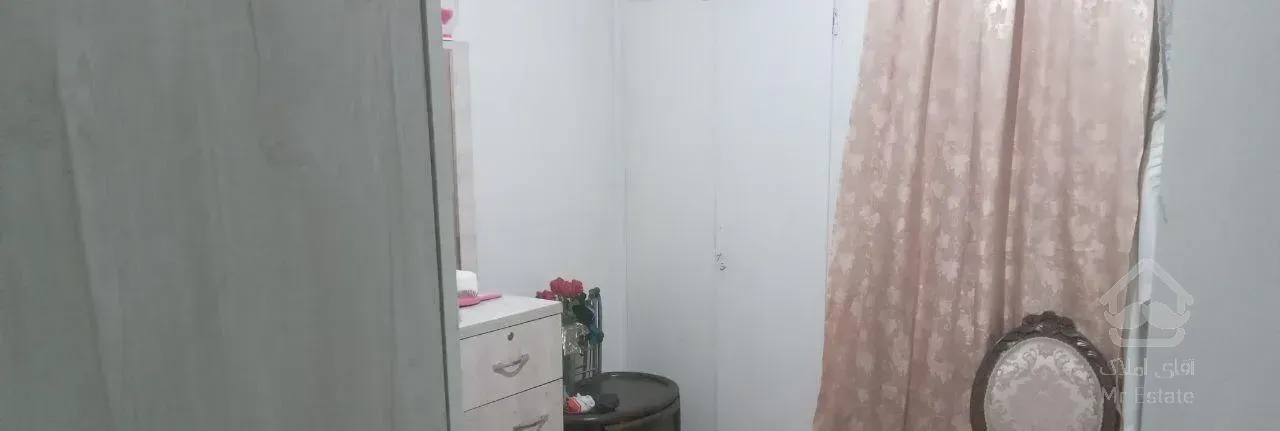 آپارتمان ۵۰ متری خوش نقشه نقلی نرسیده به پل بعثت