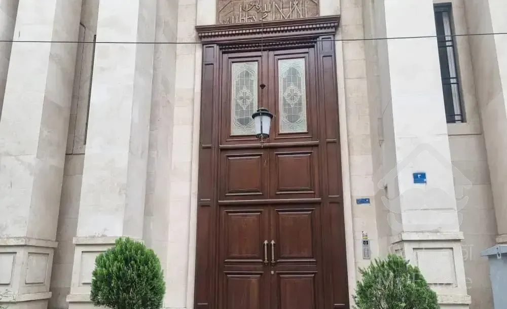 ۲۰۰متر کم واحد فرمانیه ،نارنجستان ها
