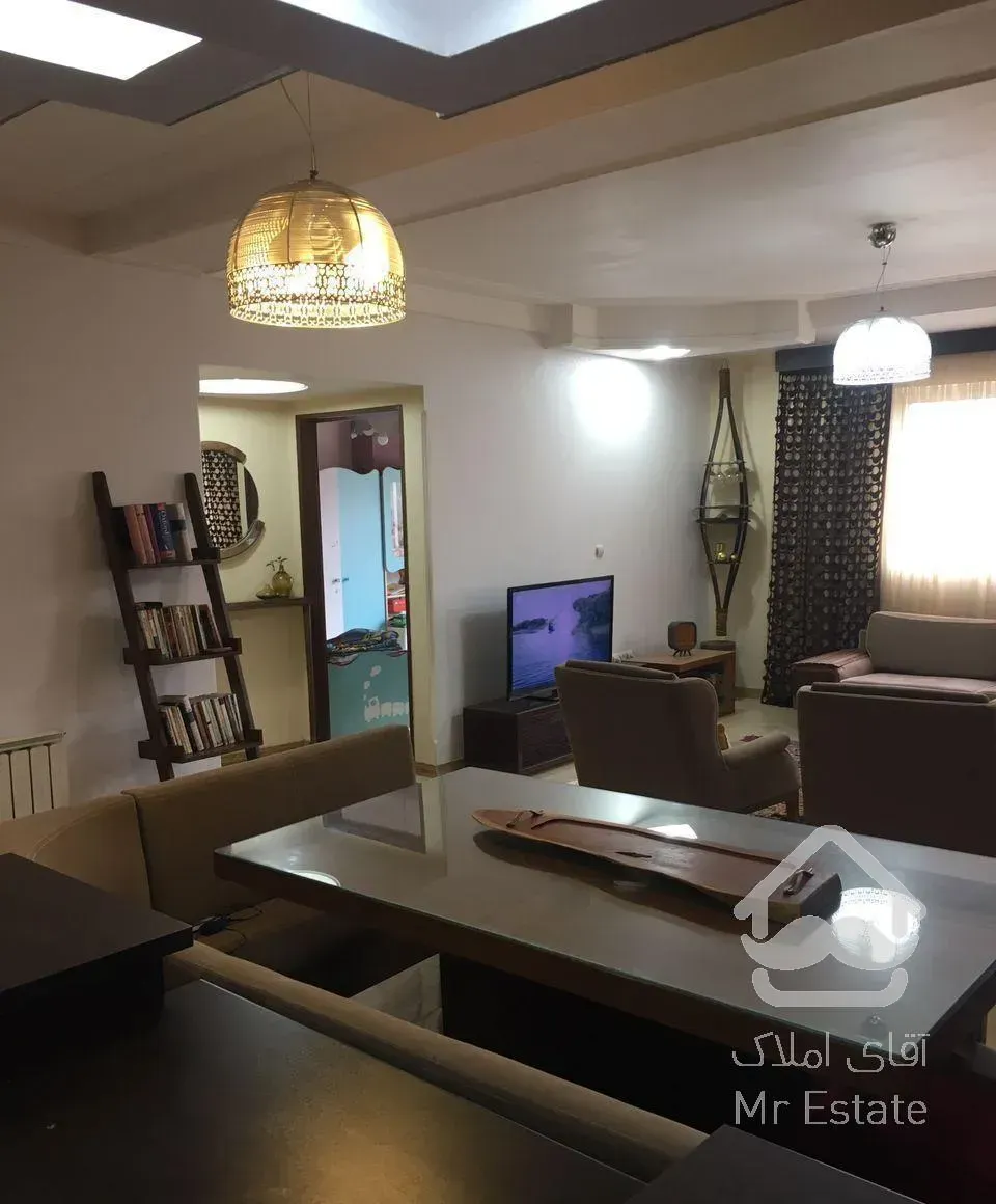 آپارتمان  خوش نقشه و پرنور