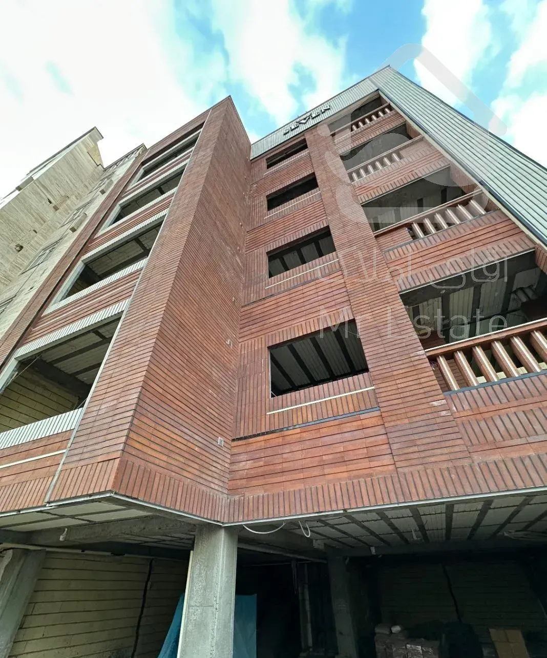 پیش فروش اپارتمان مسکونی