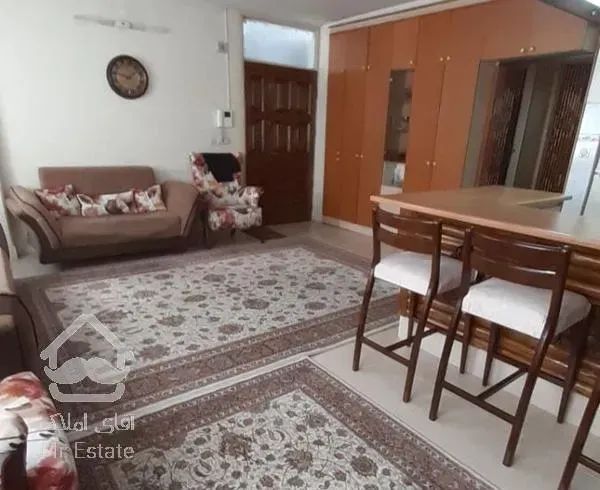 آپارتمان تک خواب