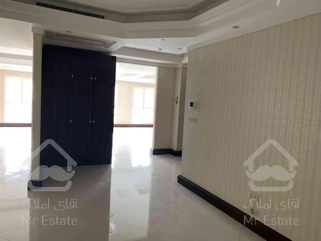 220 متر نیاوران عمار/فول مشاعات/نیمه فرنیش