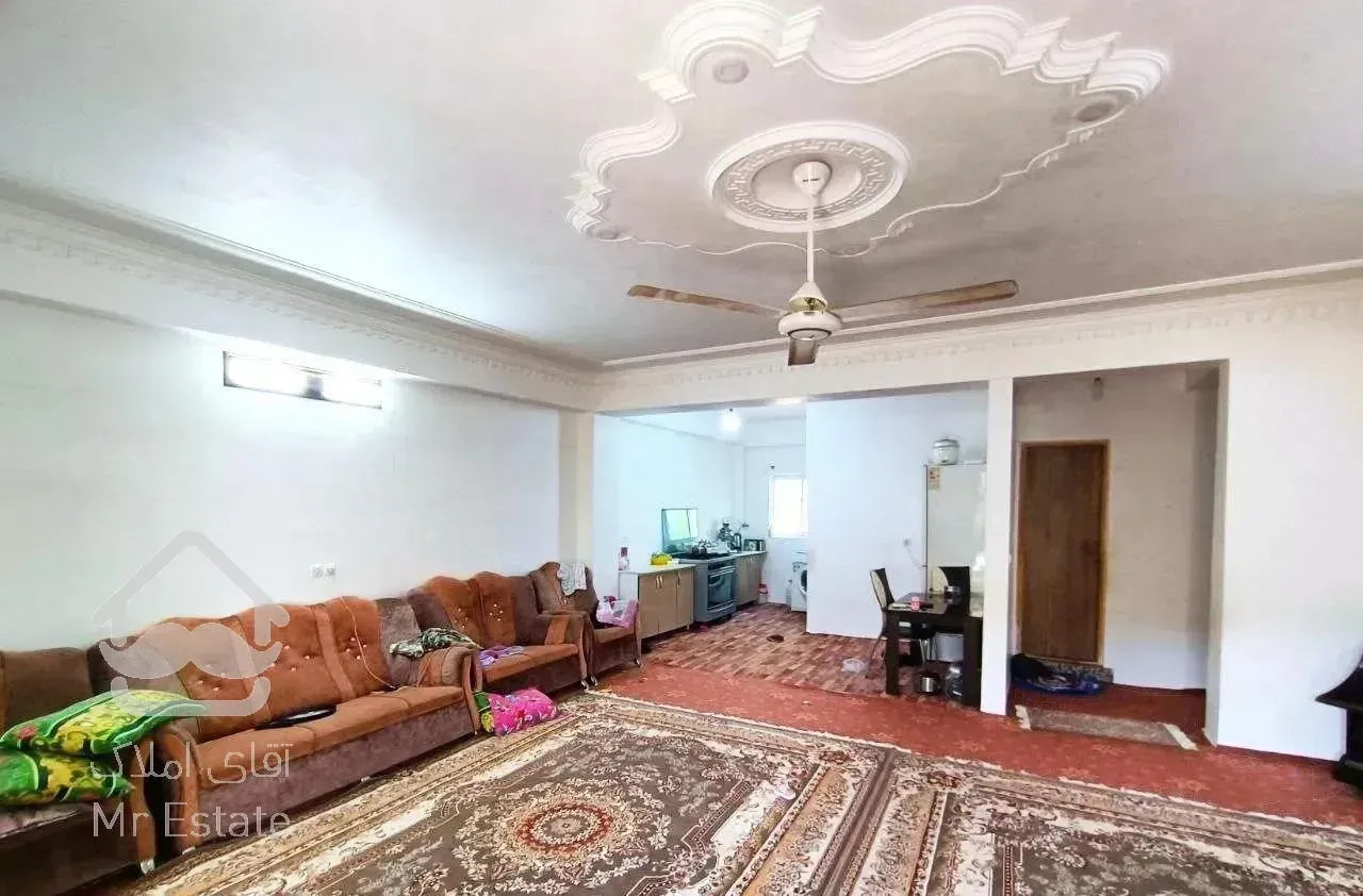 فروش ویلا 300متری باحیاط زیبای مرکبات