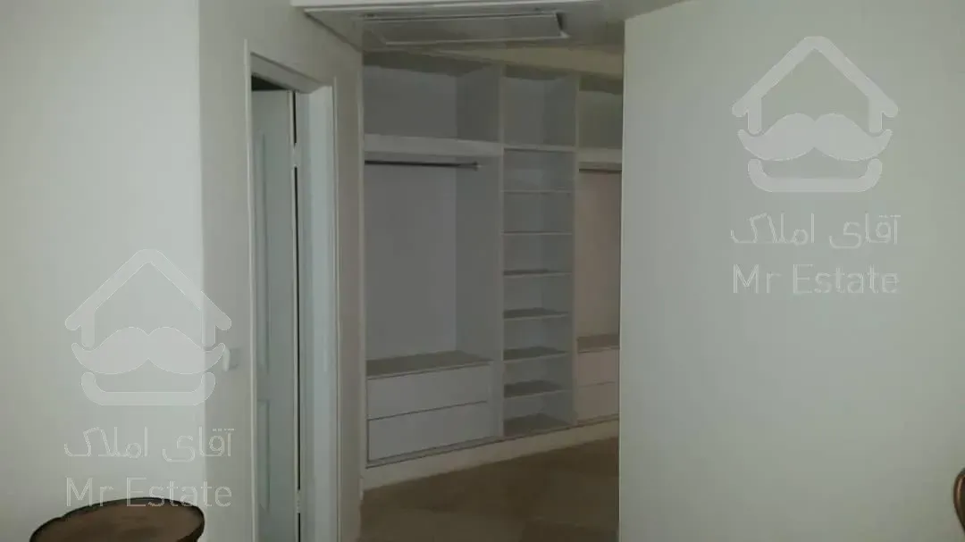 رهن و اجاره آپارتمان ۱۳۵ متری ۳ خوابه در قیطریه