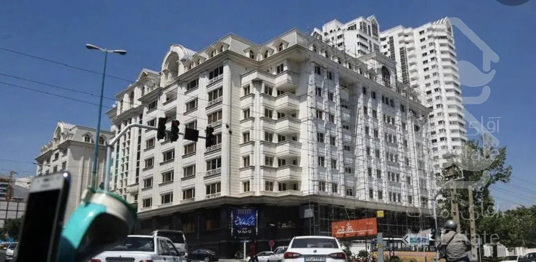 برج برند ۱۷۰متری ٪ ایران زمین