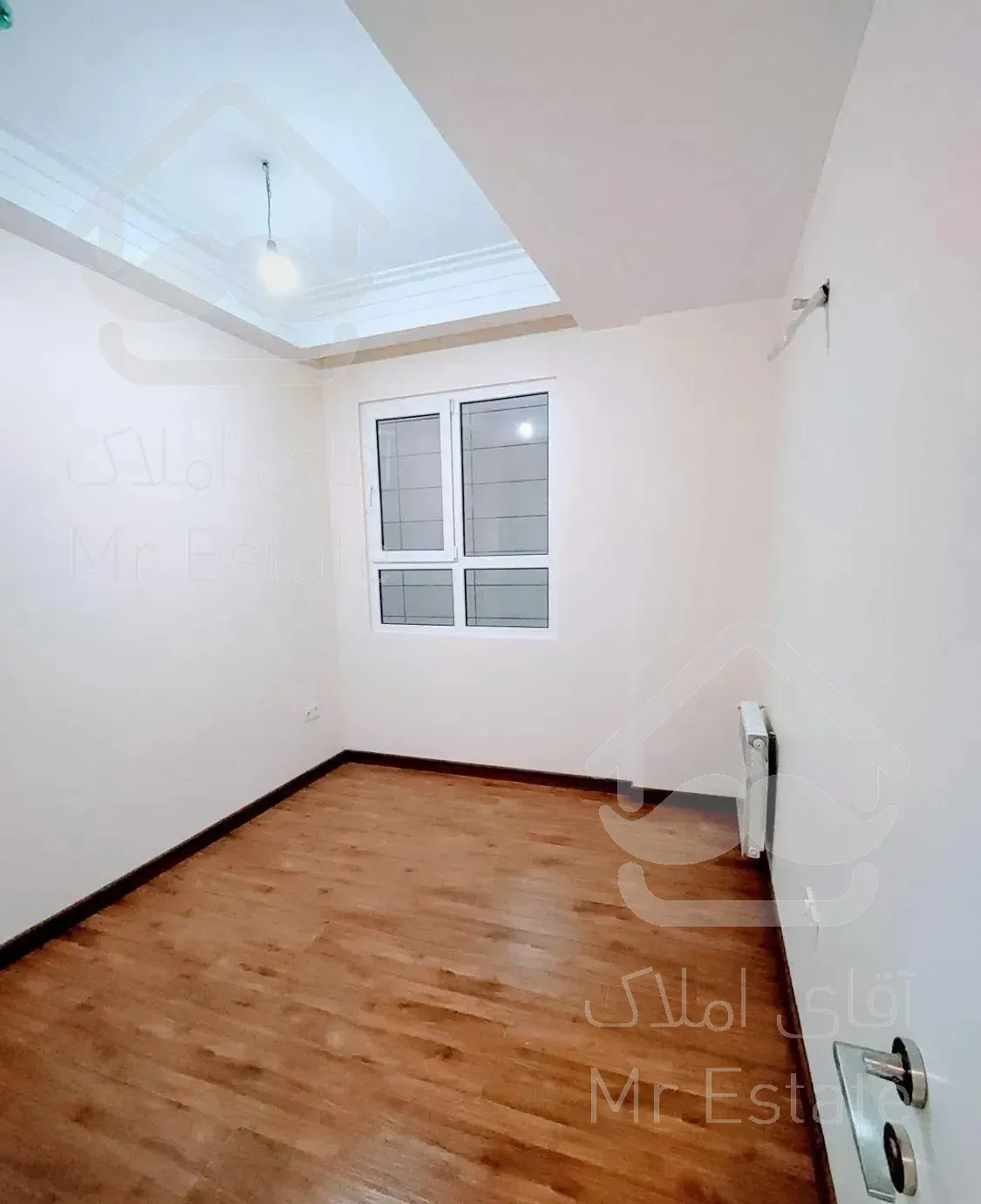 95مترکلیدنخورده/سالن پرده خور/بالکن قابل چیدمان