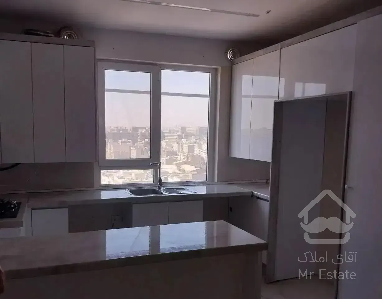 رهن کامل واحد ۱۰۰ متری در برج