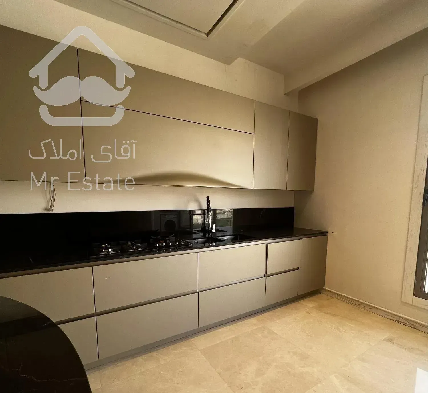 باغ فردوس - ۲۱۸متر (سه خواب مستر)