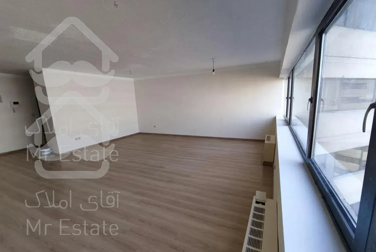 رهن کامل/۳خوابه/تراس دار