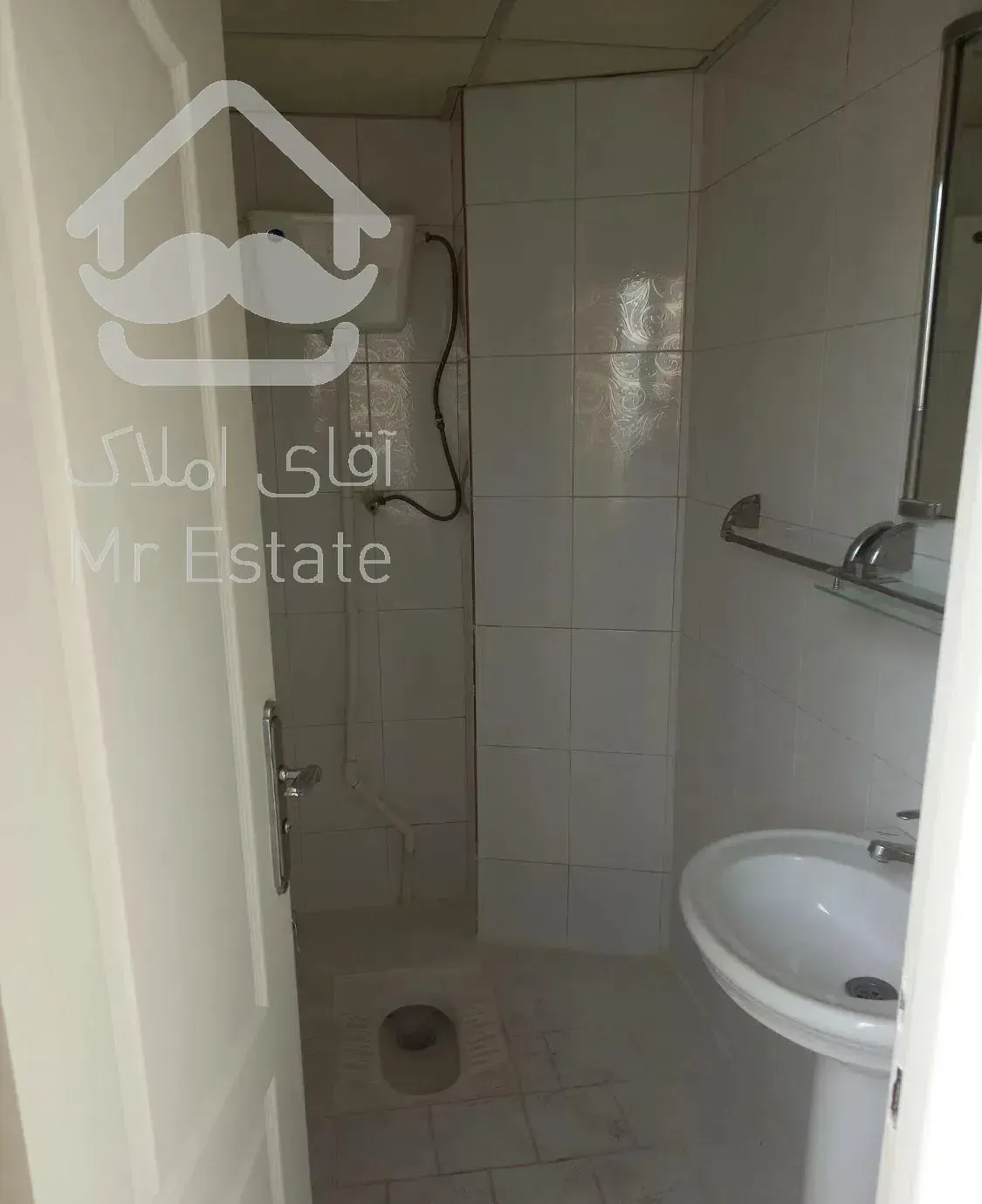 آپارتمان ۱٠۴متری کوی مهر