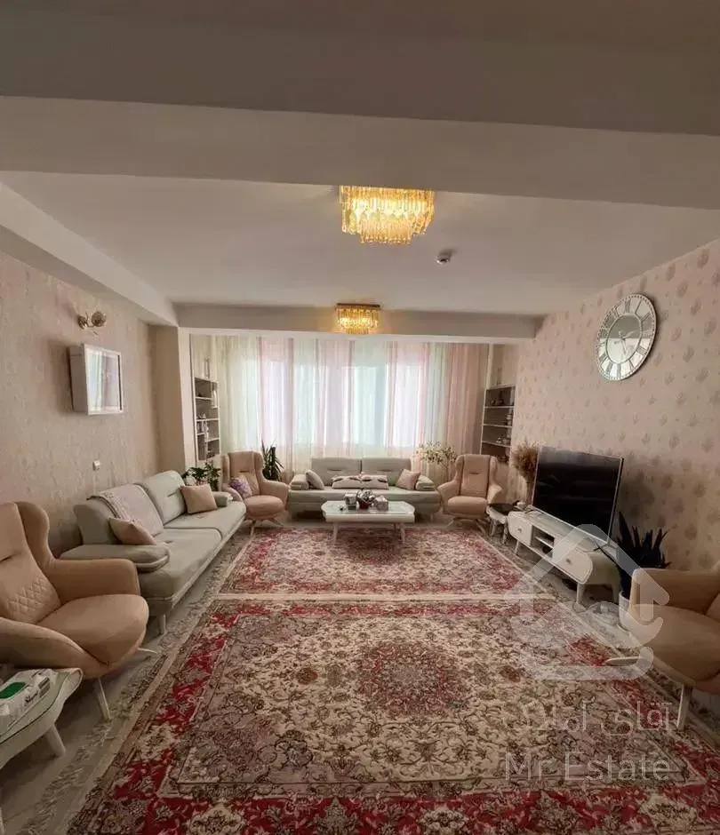 63 متر/ دو خواب/ گذر پهن/ بسیار خوش نقشه/میدان حر