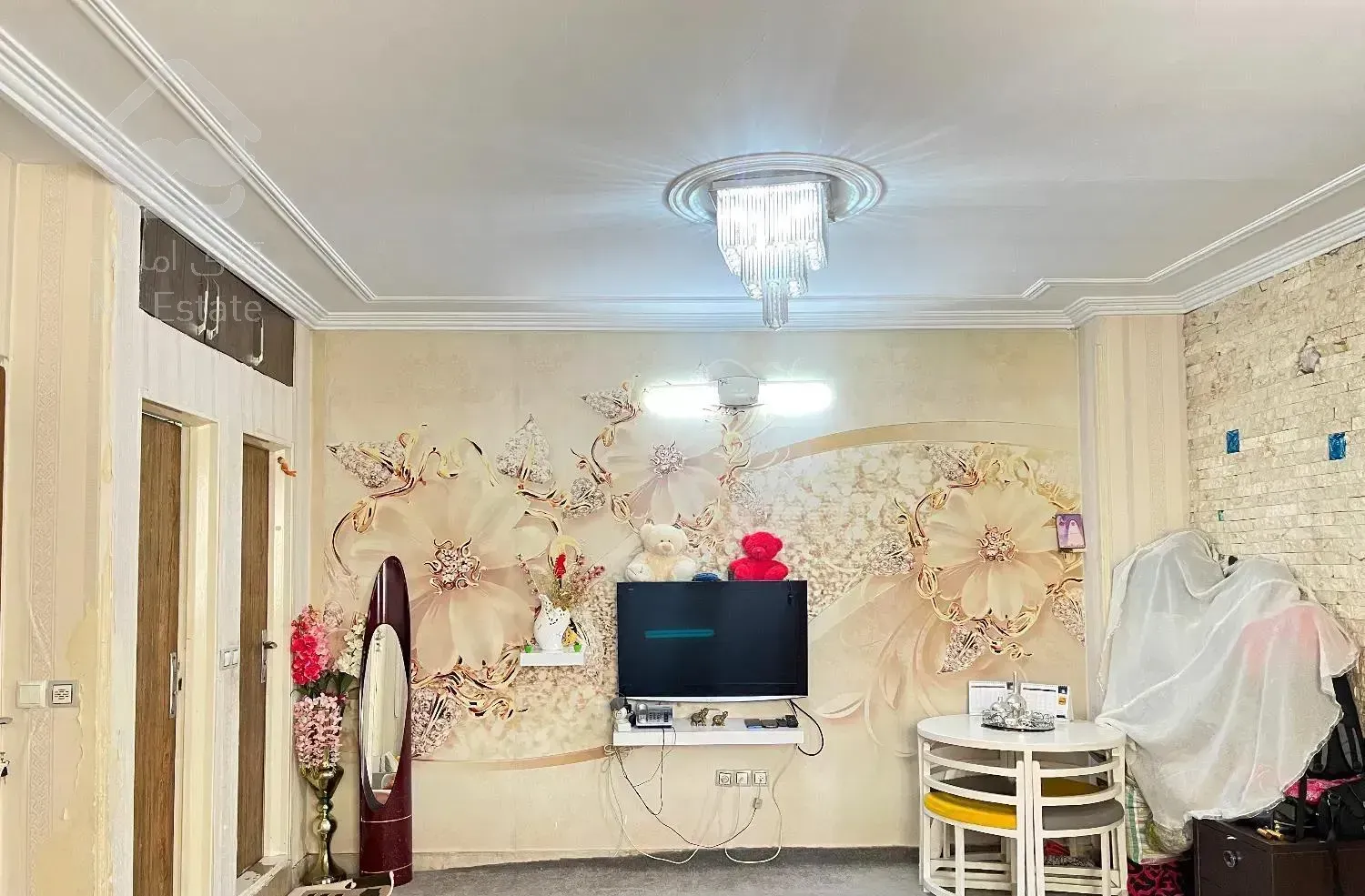 آپارتمان ۶۰ متری تک واحدی