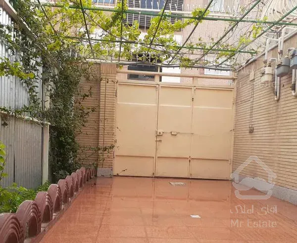 150  متر دو خوابه بزرگ و شیک،شهرک سیمرغ