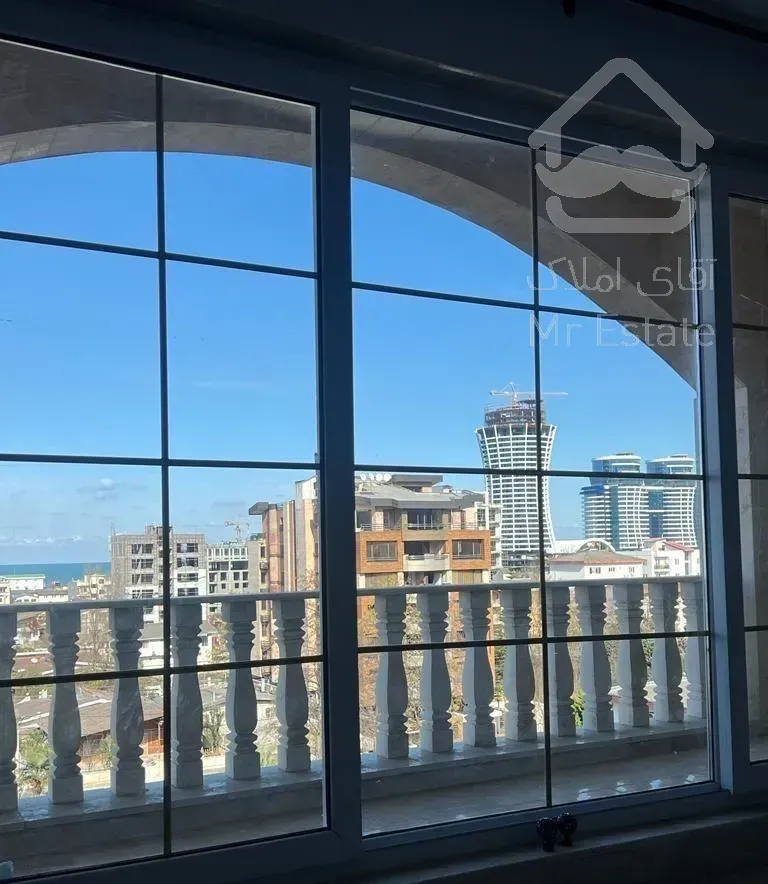 آپارتمان دوخواب دریاگوشه طبقه پنجم زیر قیمت