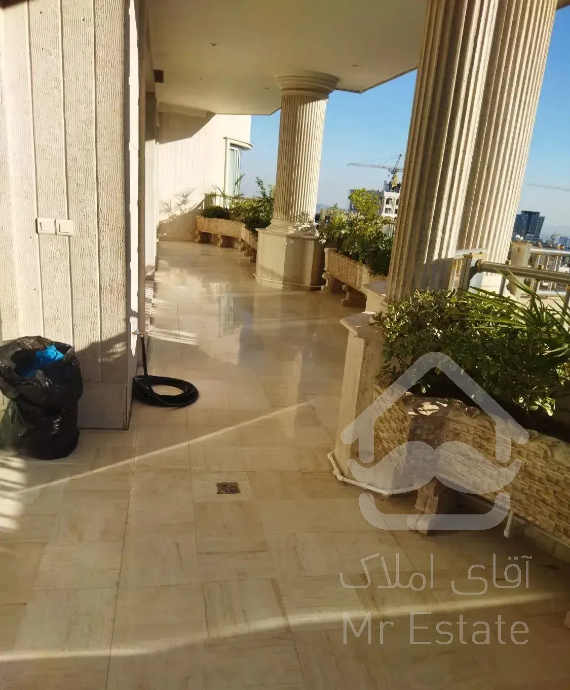 مهرونیازاده باهرسلیقه ومتراژی واحدداریم/گارانتی