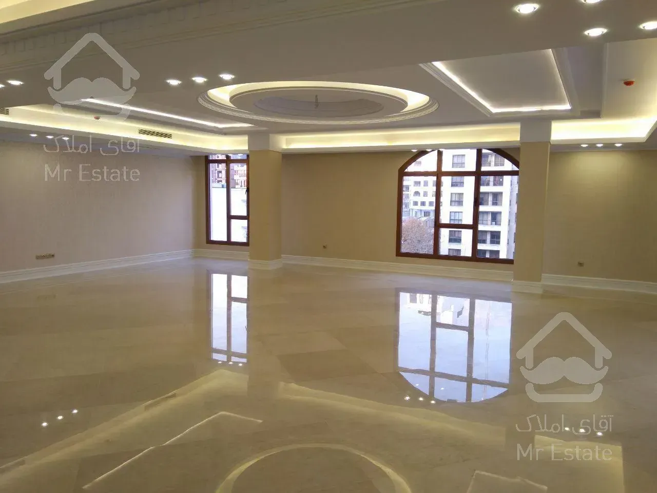 269 متر نوساز در فرمانیه سنبل