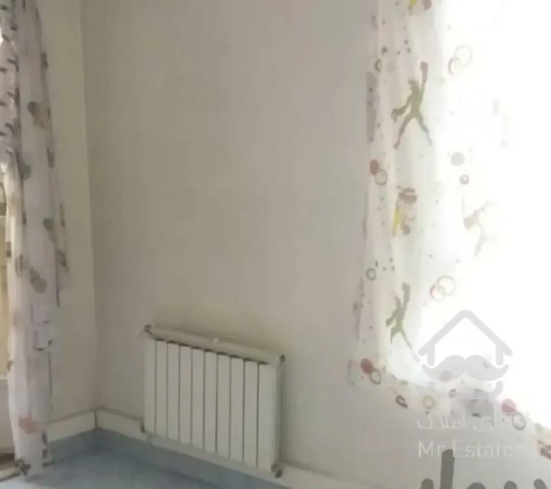 ۷۰ متر ۲ خوابه بیمه اکباتان