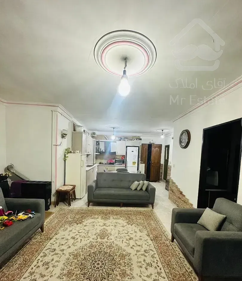 فروش واحد 73متری/خیابان جمهوری/طبقه اول