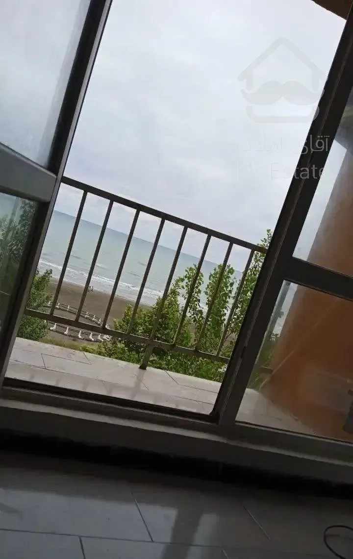 واحد یک دریا، محمود آباد