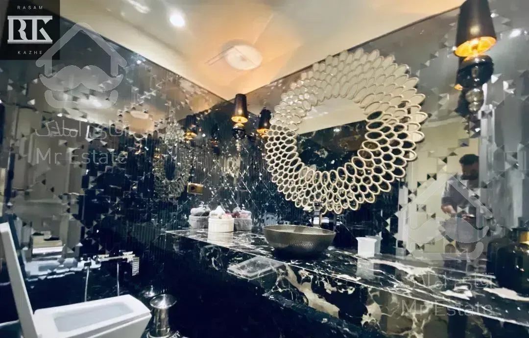 ۷۰۰متر پنت هاوس+(۱۲۰متر تراس) کامرانیه ویو