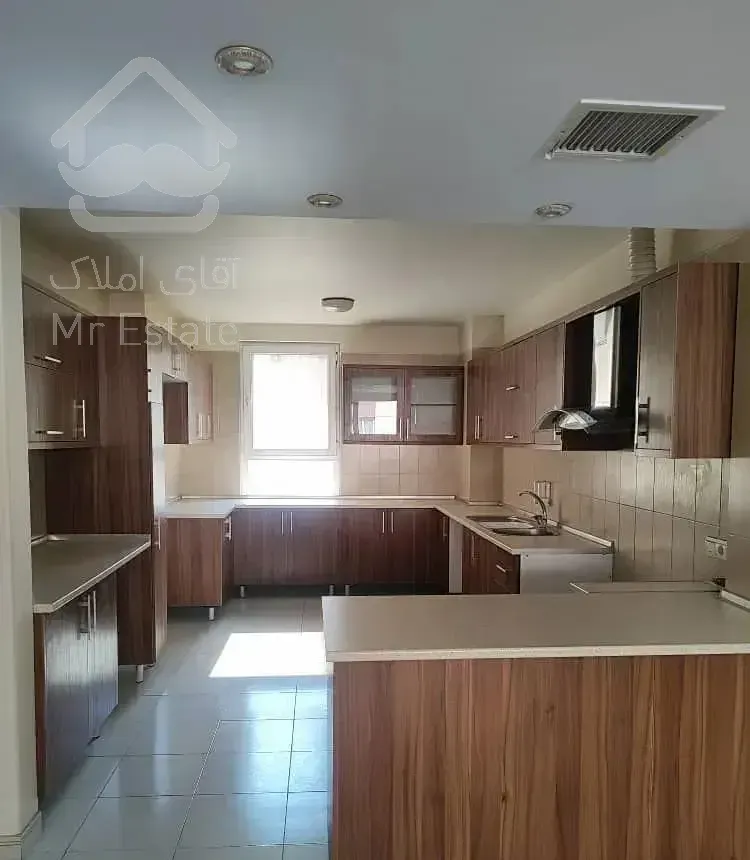 ۱۳۸ متر سه خواب