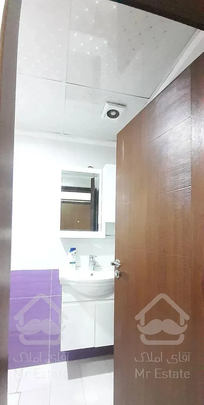 ۸۰ متر، برج بام پونک، شیک و مدرن،فول مشاعات