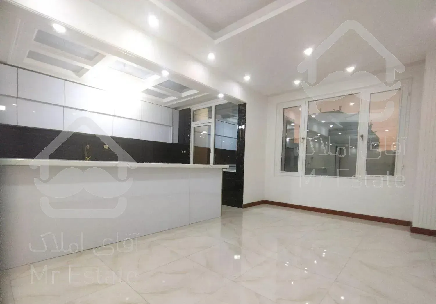 شمال غرب تهرانپارس 118متر،نوسازی شده،فول،ویو ابدی