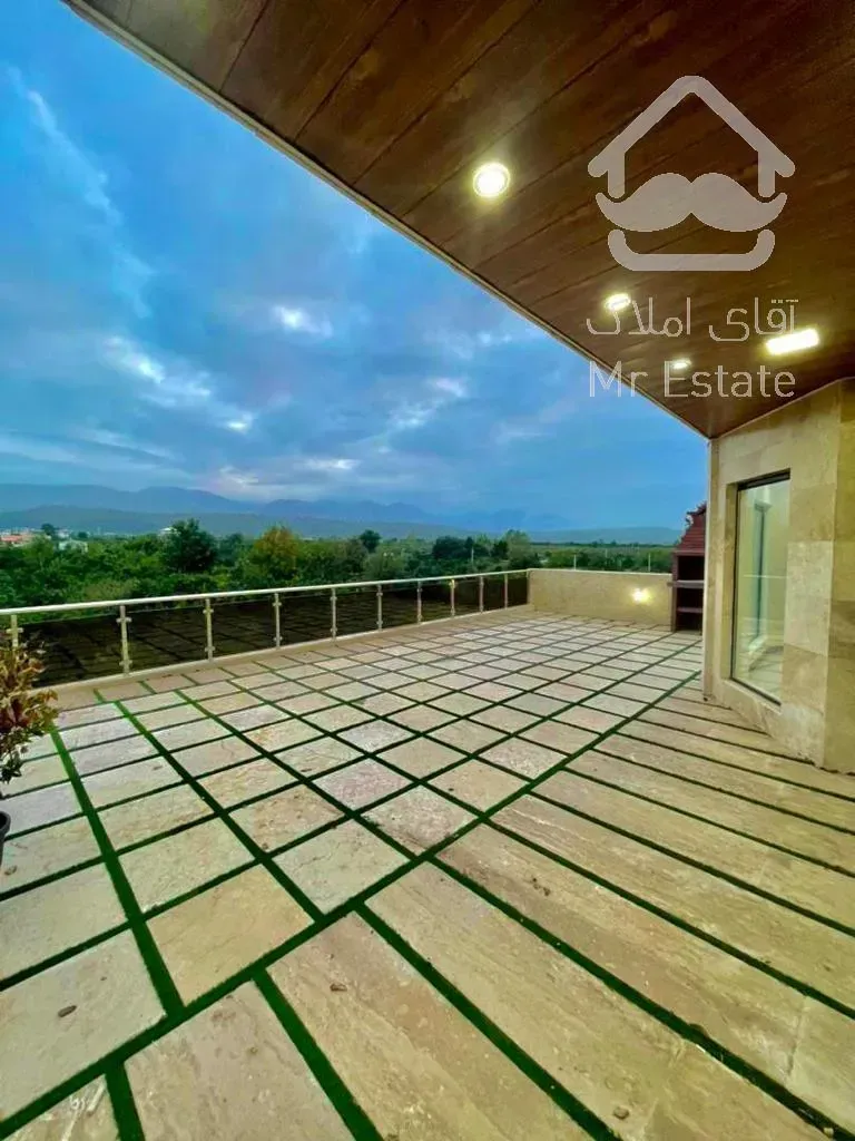 فروش فوری و زیر قیمت ویلا لاکچری ۵۵۰ متر در سعادت آباد چمستان