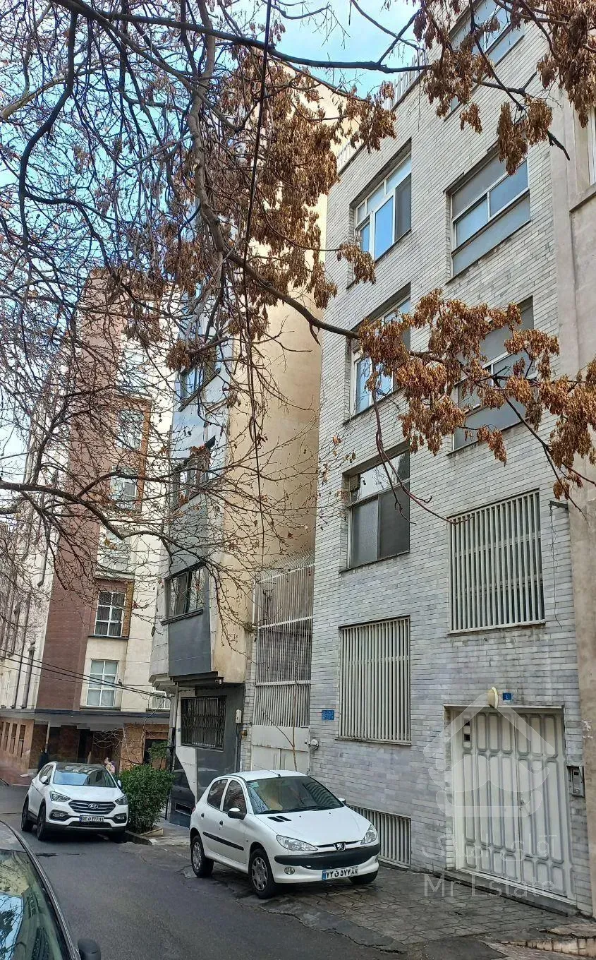 فروش آپارتمان ۱۳۳ متری ۳ خوابه در ظفر